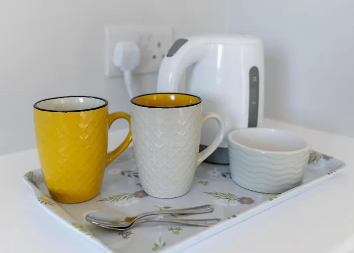 Burrows Lodge, Brownstown Head 4